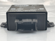 Load image into Gallery viewer, CRUISE CONTROL COMPUTER Land Rover Discovery 99 - 04 - NW36905
