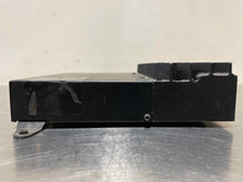 Load image into Gallery viewer, Radio  LAND ROVER 2004 - NW7546
