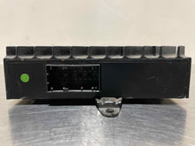 Load image into Gallery viewer, Radio  LAND ROVER 2004 - NW7546
