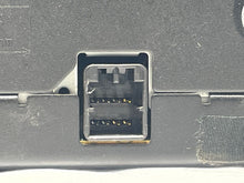 Load image into Gallery viewer, Radio  GRAND CHEROKEE 2003 - NW135127
