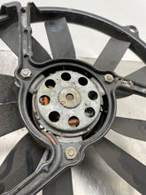 Load image into Gallery viewer, RADIATOR FAN W MOTOR E320 E500 400E 1990 90 - 95 - NW414294
