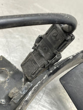 Load image into Gallery viewer, RADIATOR FAN W MOTOR E320 E500 400E 1990 90 - 95 - NW414294
