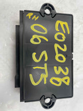 Load image into Gallery viewer, Computer Cadillac STS 2006 - NW26342
