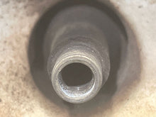 Load image into Gallery viewer, WHEEL Jaguar Xj8 98 99 16" Alloy 10 Triangle Slots - NW199531
