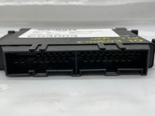 Load image into Gallery viewer, TRANSFER CASE CONTROL COMPUTER ML320 ML430 98 99 - 05 - NW35262
