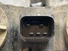 Load image into Gallery viewer, TAIL LIGHT LAMP ASSEMBLY Town &amp; Country Voyager Caravan 96-03 Right - NW179570
