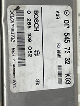 Load image into Gallery viewer, ABS COMPUTER MERCEDES E230 E280 E43 E320 1998 99 00 - NW34191
