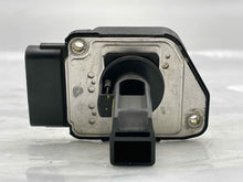 Load image into Gallery viewer, Mass Air Flow Sensor Meter MAF Sequoia Tundra 00 01 02 03 04 - NW5606
