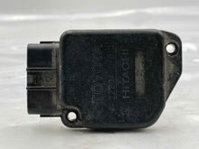 Load image into Gallery viewer, Mass Air Flow Sensor Meter MAF Sequoia Tundra 00 01 02 03 04 - NW5606
