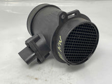 Load image into Gallery viewer, Mass Air Flow Sensor Meter MAF C230 C250D C280 C36 E300d E320 E420 97-99 - NW5286
