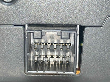 Load image into Gallery viewer, Radio Ford Excursion 2000 - NW134998
