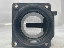 Load image into Gallery viewer, Mass Air Flow Sensor Meter MAF A4 A6 Passat 00 01 02 03 04 05 - NW5668
