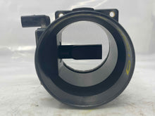 Load image into Gallery viewer, Mass Air Flow Sensor Meter MAF A4 A6 Passat 00 01 02 03 04 05 - NW5668
