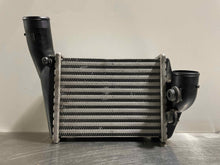 Load image into Gallery viewer, INTERCOOLER AUDI A6 S4 2000 01 02 03 04 05 2.7 - NW106207
