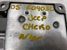 Load image into Gallery viewer, AIR BAG CONTROL MODULE COMPUTER Jeep Grand Cherokee 2005 05 - NW27296
