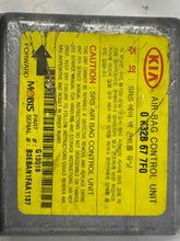 Load image into Gallery viewer, AIR BAG COMPUTER KIA RIO 2000 01 02 03 04 05 - NW33445
