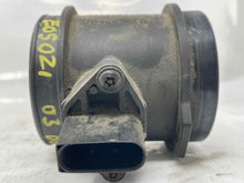 Load image into Gallery viewer, Mass Air Flow Sensor Meter MAF Rover Discovery Range Rover 99-04 - NW5442
