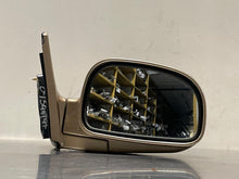 Load image into Gallery viewer, SIDE VIEW MIRROR Santa Fe 2001 01 02 03 04 05 06 Right - NW52544
