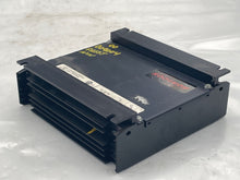 Load image into Gallery viewer, Radio Volkswagen Passat 2000 - NW7563
