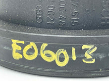 Load image into Gallery viewer, Mass Air Flow Sensor Meter MAF Crossfire 230 SLK C230 C240 C280 C32 98-08 - NW5370
