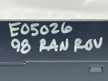 Load image into Gallery viewer, CD CHANGER Range Rover 1995 95 1996 96 1997 97 98 99 - NW139439
