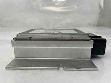 Load image into Gallery viewer, TRANSFER CASE COMPUTER Range Rover 97 98 99 00 01 02 - NW37123
