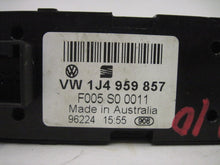Load image into Gallery viewer, WINDOW SWITCH Volkswagen Jetta 1999 99 - 37015
