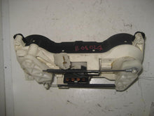 Load image into Gallery viewer, Temp Climate AC Heater Control Mitsubishi Galant 1994 94 1995 95 96 97 Manual - 3702
