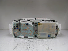 Load image into Gallery viewer, SPEEDOMETER CLUSTER Land Rover Discovery 96 97 98 99 - 372067
