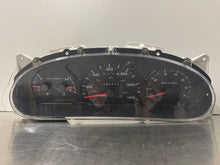 Load image into Gallery viewer, SPEEDOMETER CLUSTER Ford Taurus Mercury Sable 2001 01 2002 02 - NW159319
