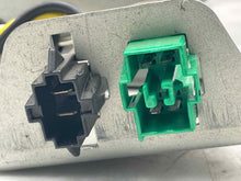 Load image into Gallery viewer, Radio  SAAB 9-3 2002 - NW7556
