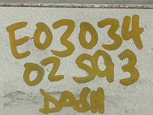 Load image into Gallery viewer, Radio  SAAB 9-3 2002 - NW7556
