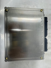 Load image into Gallery viewer, ECU ECM COMPUTER Audi A6 Passat 1999 99 00 01 2.8 - NW58844
