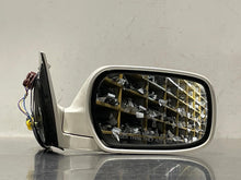 Load image into Gallery viewer, SIDE VIEW MIRROR INFINITI Q45 1997 1998 RIGHT - NW52399
