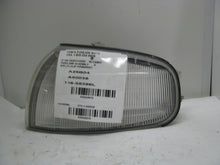 Load image into Gallery viewer, PARKLAMP Toyota Camry  1992 92 1993 93 1994 94 Left - 38078
