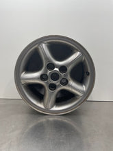Load image into Gallery viewer, WHEEL RIM Discovery Range Rover 00-02 16x8 ALLOY 16x8, 5 lug - NW200918
