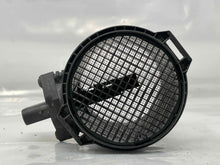 Load image into Gallery viewer, Mass Air Flow Sensor Meter MAF Rover Discovery Range Rover 99-04 - NW5455
