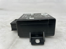 Load image into Gallery viewer, CRUISE CONTROL COMPUTER Land Rover Discovery 99 - 04 - NW37029
