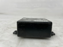 Load image into Gallery viewer, CRUISE CONTROL COMPUTER Land Rover Discovery 99 - 04 - NW37029
