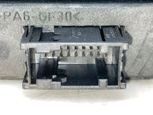 Load image into Gallery viewer, CRUISE CONTROL COMPUTER Land Rover Discovery 99 - 04 - NW37029
