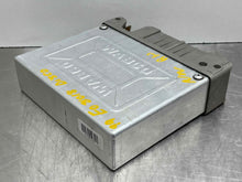 Load image into Gallery viewer, ABS COMPUTER LAND ROVER DISCOVERY 1996 96 1997 97 98 99 - NW36906
