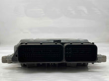 Load image into Gallery viewer, ECU ECM COMPUTER Volvo S40 V50 2004 04 2005 05 - NW62978
