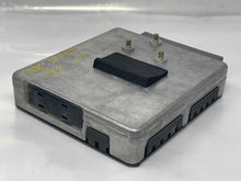 Load image into Gallery viewer, BODY CONTROL MODULE Jaguar XJ8 1998 98 - NW33209
