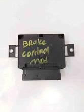 Load image into Gallery viewer, PARKING BRAKE CONTROL MODULE COMPUTER B250 CLA250 CLA45 Gl350 14-19 - NW34558
