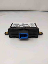Load image into Gallery viewer, TRANSFER CASE CONTROL MODULE COMPUTER CLA250 CLA45 GLA250 GLA45 GLAh 14-16 - NW34559

