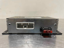 Load image into Gallery viewer, AMPLIFIER Land Rover Discovery 1994 94 95 96 97 98 99 - NW139326
