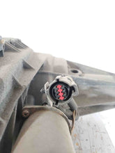 Load image into Gallery viewer, TRANSFER CASE Lincoln Navigator 2005 05 - NW176577
