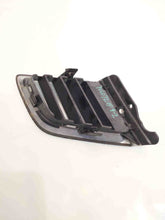 Load image into Gallery viewer, GRILL Saab 9-2X 2005 05 2006 06 Right - NW98698
