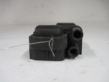 Load image into Gallery viewer, IGNITION COIL Mercedes C280 CL500 CLS55 1998 98 99 - 06 - 407822
