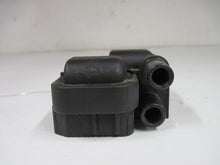 Load image into Gallery viewer, IGNITION COIL Mercedes C280 CL500 CLS55 1998 98 99 - 06 - 407825
